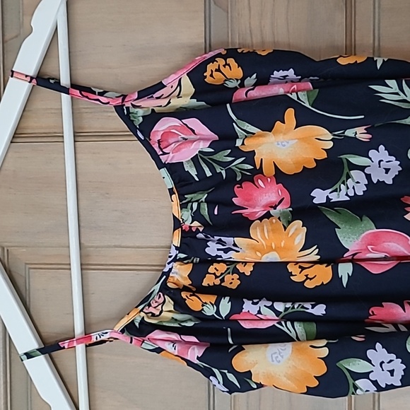 Pink Lily Let's Go Back Navy Blue Floral Moni Dress. Size small. - Picture 2 of 4